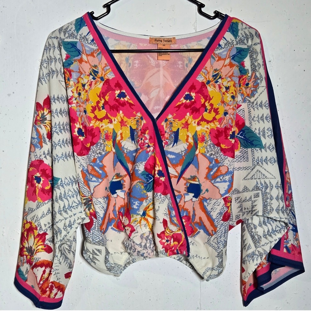 Flying Tomato Floral Kimono Sleeve Surplice Wrap Top XS Boho Festival Resort
